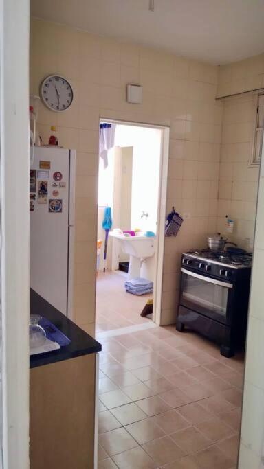 Ap Ferias - 2 Qt - Wi-Fi - Guarapari - Praia Do Morro Apartment Exterior photo